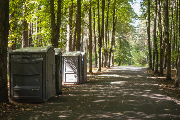 Best Portable restroom trailer rental  in El Dorado Springs, MO